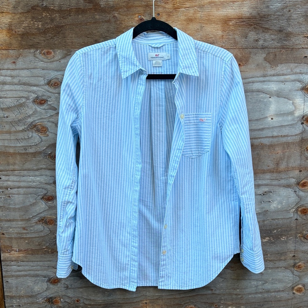 Vineyard Vines Light Blue and White Striped Button-Down Shirt